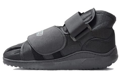 MKO CLOSED SQUARE TOE SHOE